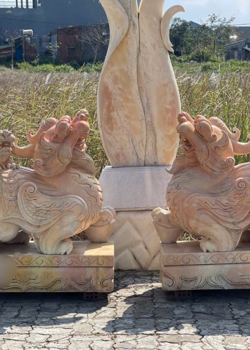 Cặp tỳ hưu đá vân gỗ nguyên khối cao 1.1m  - ngang 1.1m - dày 44cm T015